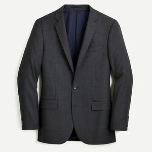 J. Crew Size 42R Ludlow Slim-fit suit jacket Double vent American wool Charcoal